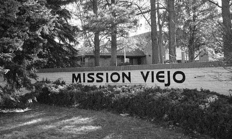 Historic view of Mission Viejo neighborhood entrance